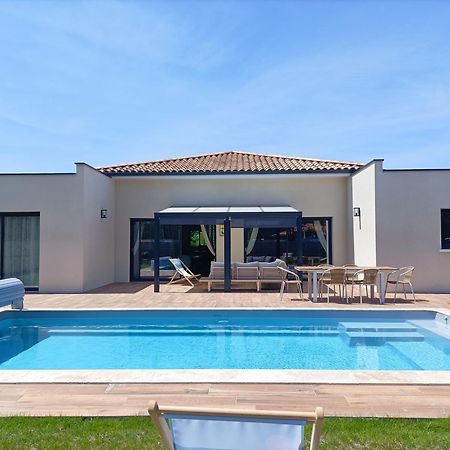 Villa Maison Neuve 200M2 Climatisee Avec Sa Piscine Chauffee, Proche De La Plage Et Des Commerces à Audenge Extérieur photo